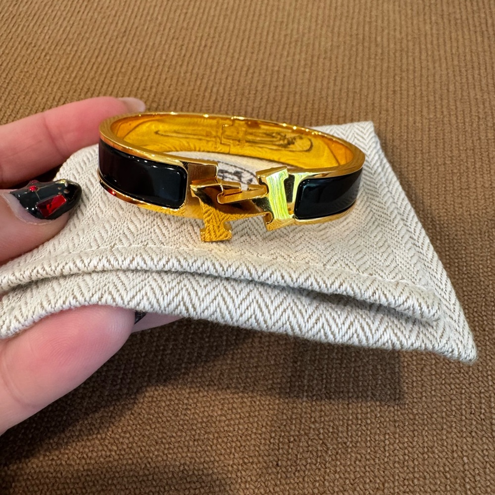 Clic H bracelet